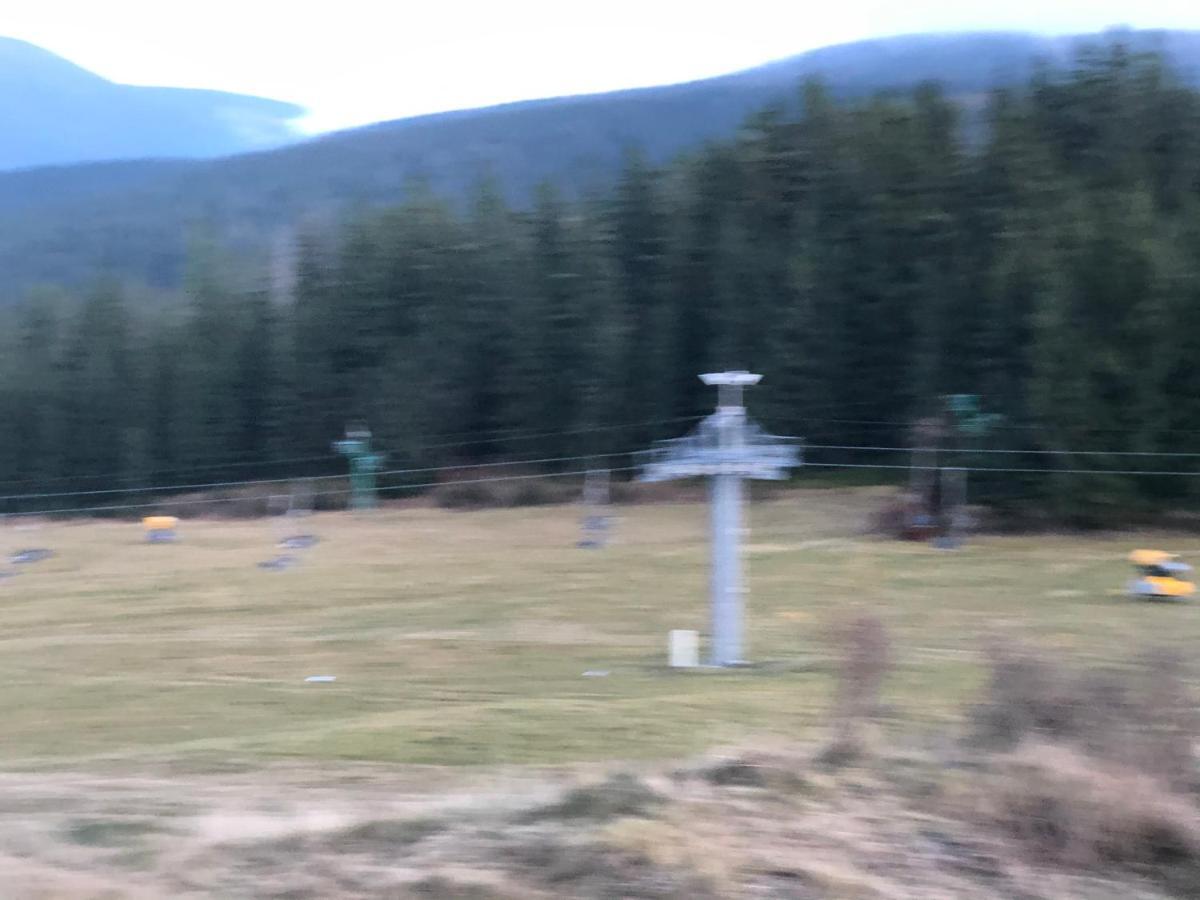 útulný 50m Od Lyžiarskeho Vleku Triangel